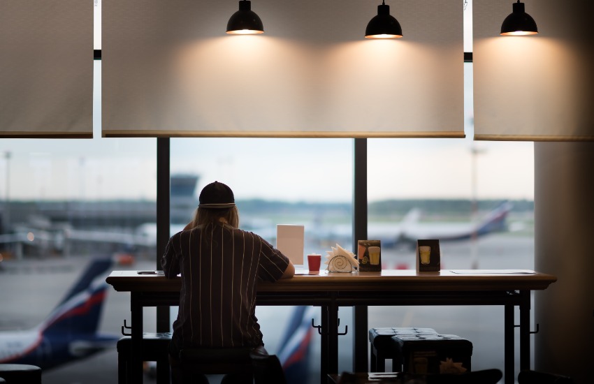 Food to avoid at the airport