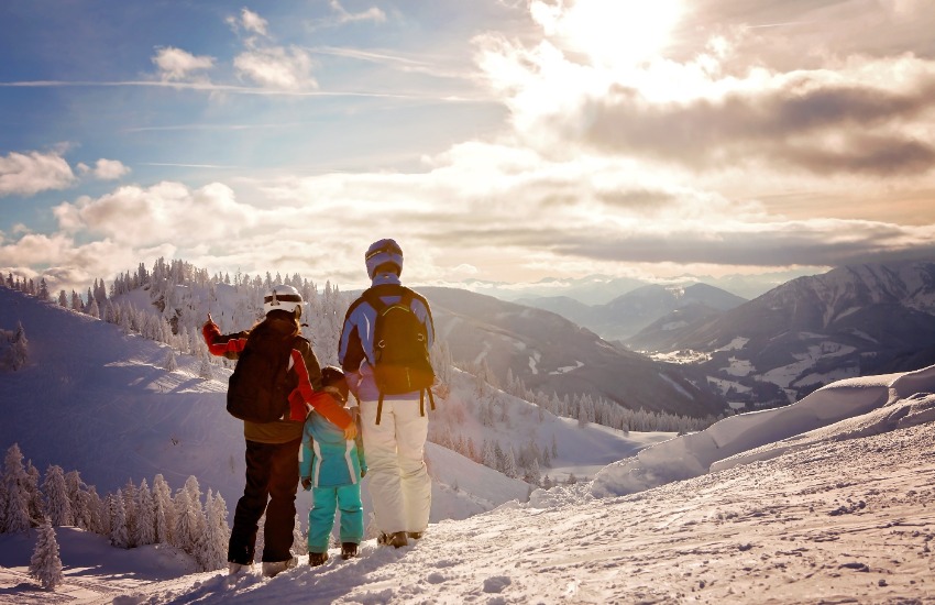 Kids can ski for free