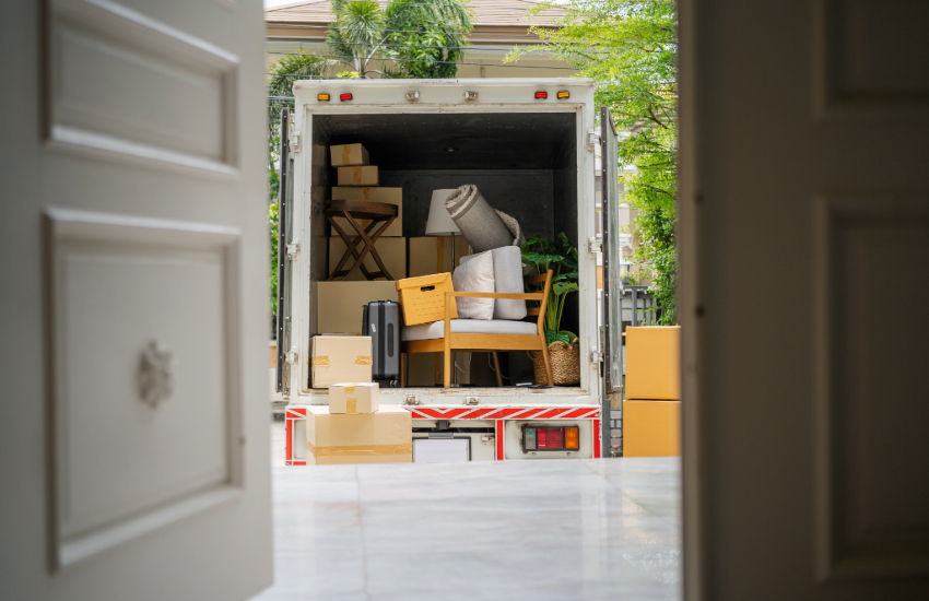 what to pack first when moving